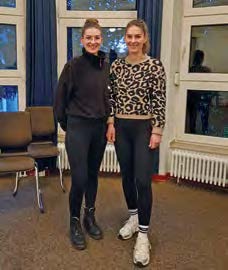 Zwei Urenkelinnen von Dr. Michael Jovy in der ehemaligen „Jovy-Villa“